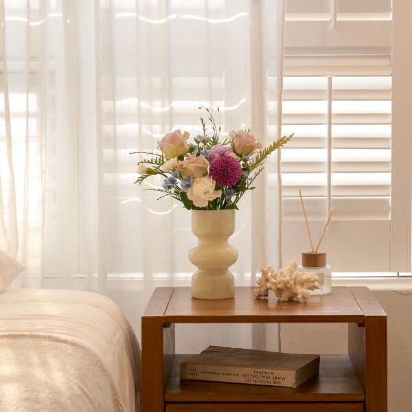 꽃집청년들,계절 꽃다발+칼루위 초콜릿 25구