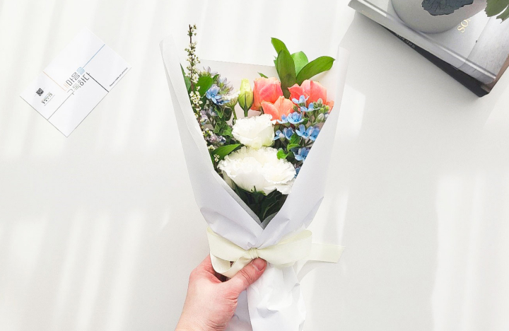 꽃 수령시, 박스에서 바로 꺼내주세요