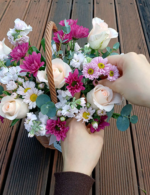 분홍색의 가을 국화를 꽂아 주세요